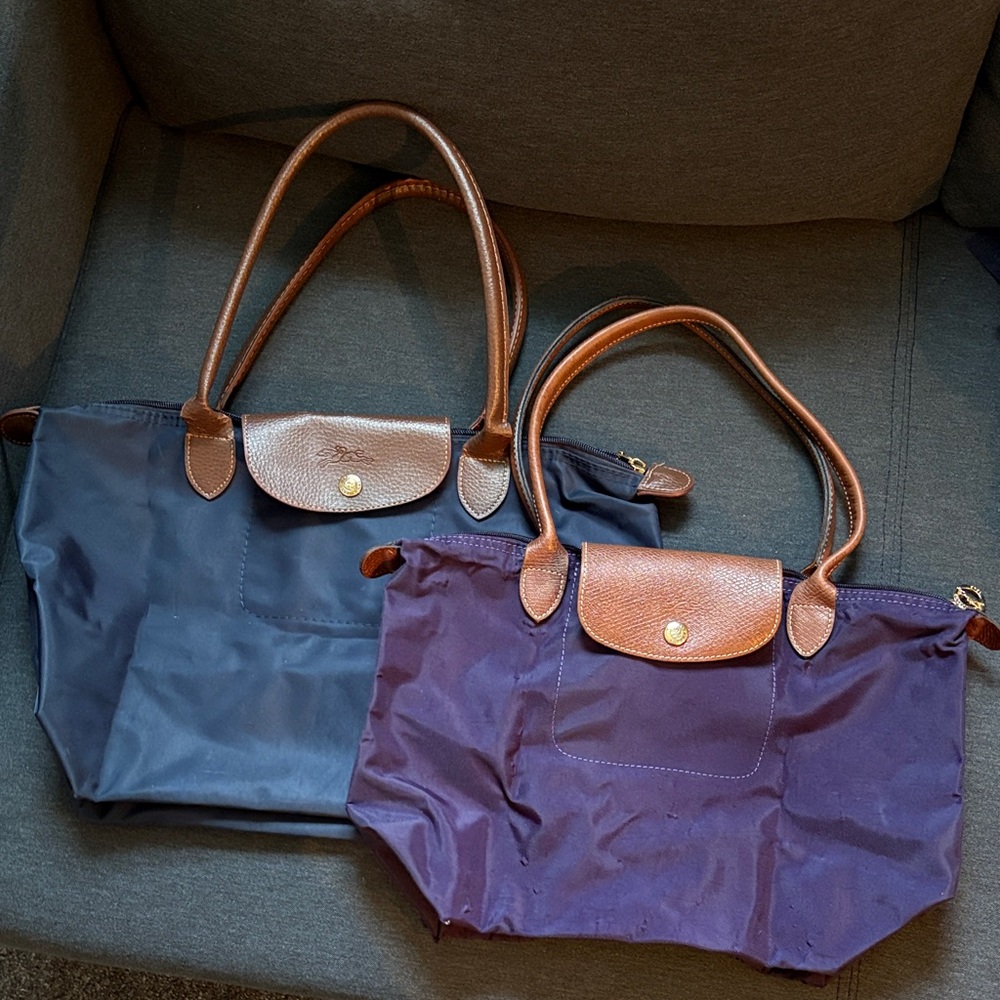 2 Longchamp Le Pliage tote bags